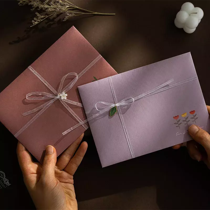 12 Pc/set Ins Amplop Bunga Alas Huruf Kawaii DIY Kartu Undangan Pesta Pernikahan Amplop dengan Stiker Alat Tulis Korea