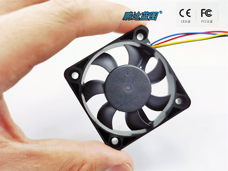 Pengda blueprint 5010 hydraulic bearing PWM temperature control four-wire 12V 5V 50*50*10MM 5CM cooling fan