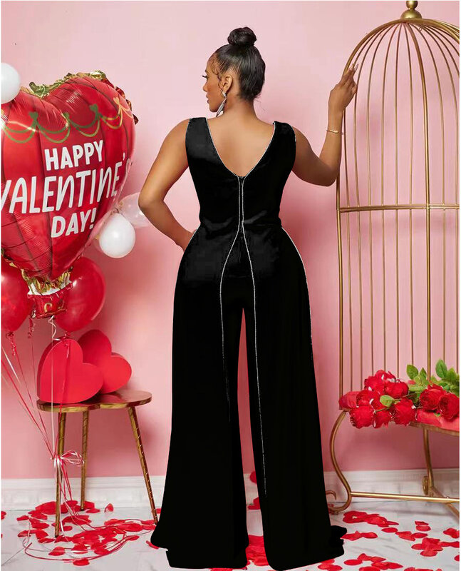 High Street Women's Summer New Products Sell Sleeveless Deep V Fashion Sexy Temperament Tight Niche Design Jumpsuit.