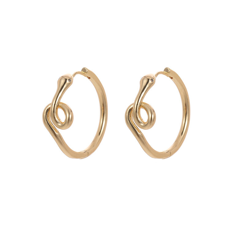 Trend Glossy 14k Gold Circle Love orecchini a cerchio a forma di cuore per le donne orecchino di personalità di lusso leggero 2023 gioielli di moda