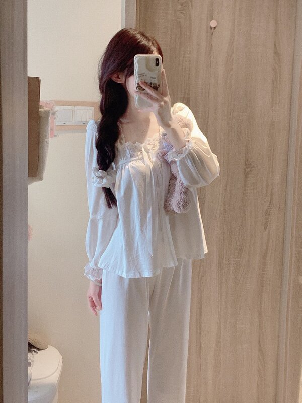 Duży rozmiar 100kg w stylu księżniczki biały piżama z długim rękawem dla kobiet wiosna 2024 nowy wiosenny i jesienny nowy zestaw do domu w stylu chińskim