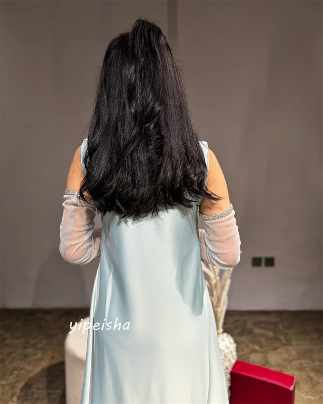 Sukienka na studniówkę Arabia saudyjska sukienka na studniówkę satynową suknię balową z dekoltem w serek w stylu saudyjskim sukienki Midi