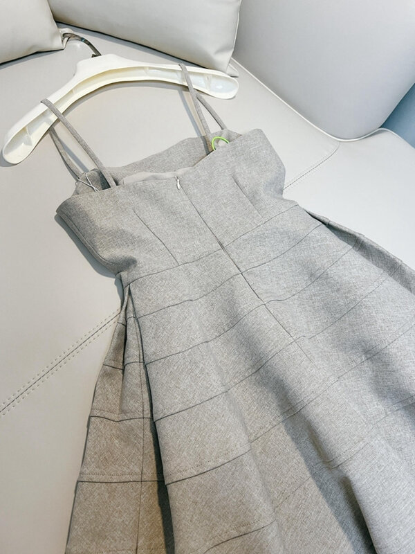 DEAT sukienka Rhinestone bez rękawów na klatkę piersiową owijaną talią suwak do połowy łydki damskie sukienki wiosnę 2024 moda 13 db1581