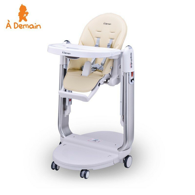 2023 Best selling Luxurious Portable Foldable Kids Feeding Chair With Wheels