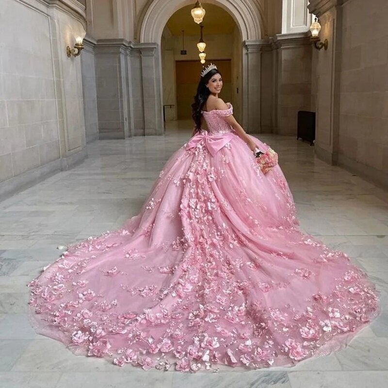 Różowa księżniczka Quinceanera ubiera suknię balową z ramienia kwiatowe perły słodkie 16 sukienek 15 Años Custom