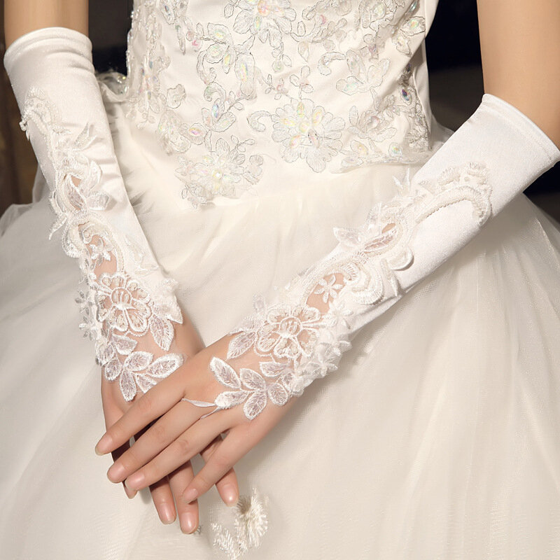 Sarung Tangan gaun ปักยาวแบบไม่มีนิ้วสำหรับแต่งงานใหม่ฤดูใบไม้ร่วงและฤดูหนาวอุปกรณ์เสริมสำหรับเจ้าสาวสีขาว