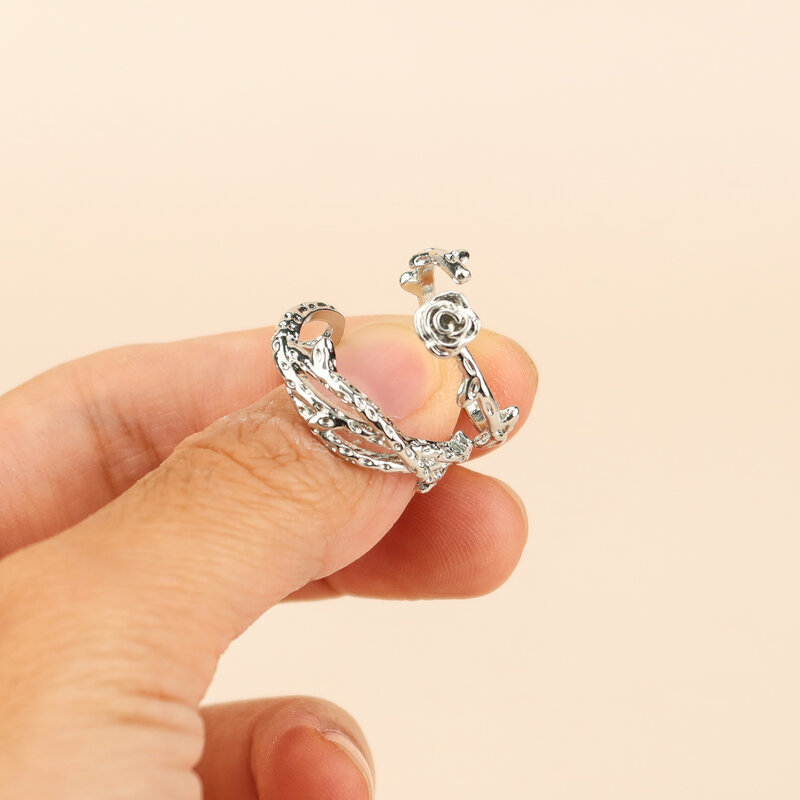가시와 장미 군중 디자인 커플 반지: 발렌타인 데이 선물로 남녀공용 장미 반지 한 쌍
