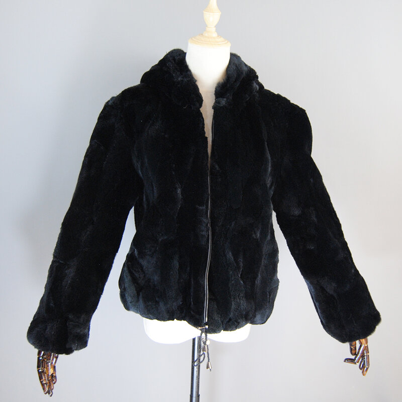 女性のためのロシアの毛皮のフード付きコート,100% 自然な再ウサギの毛皮のペア,本物のレックスのウサギの毛皮のコート