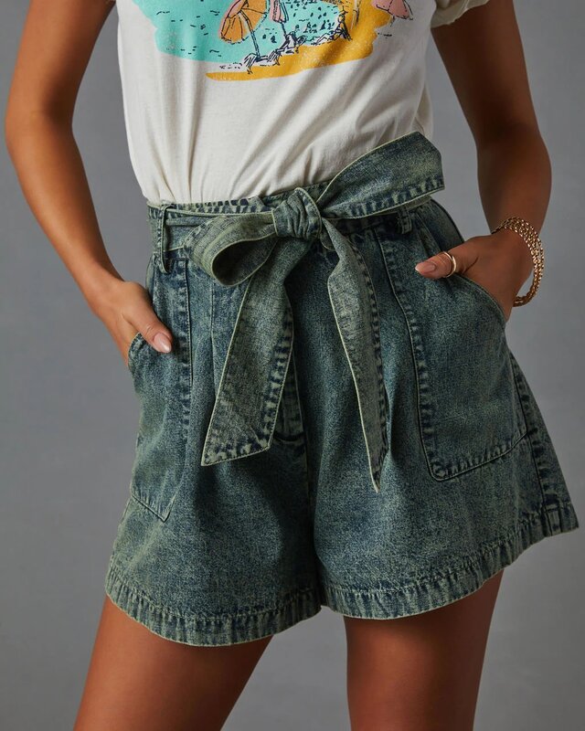 Женские эластичные джинсовые шорты с завышенной талией и пряжкой, женские летние Персонализированные уличные свободные кружевные широкие шорты с завязками