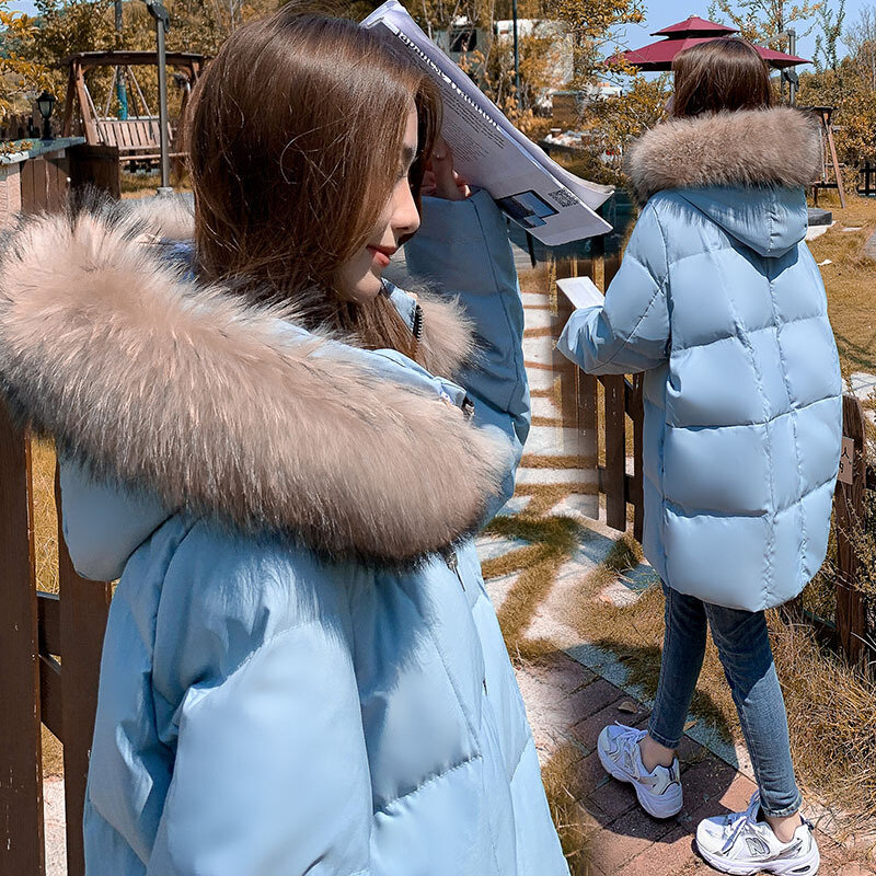 Jaket Down wanita, mantel kerah bulu rakun tahan angin musim dingin longgar model panjang sedang