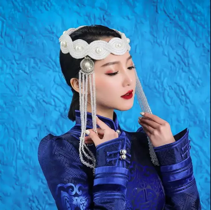 เครื่องประดับศีรษะสีขาวชุดเต้นรำผู้หญิงชาวมองโกลชาวจีน