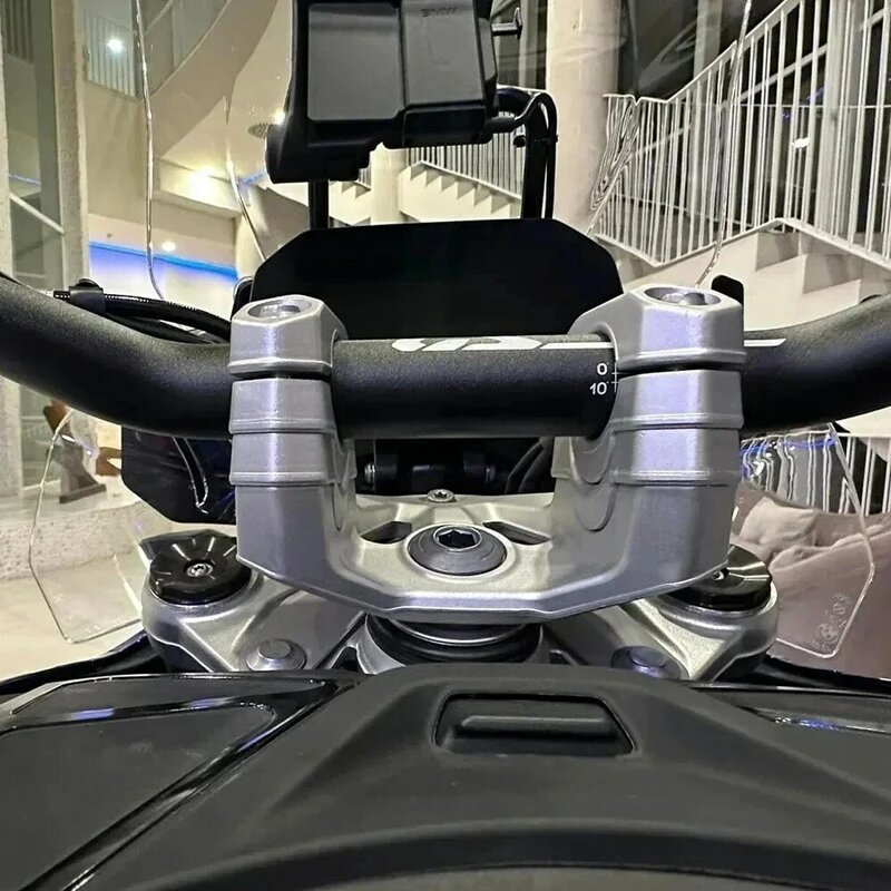 อุปกรณ์เสริมสำหรับ BMW R1300GS R 1300 GS อุปกรณ์เสริมสำหรับแฮนด์รถจักรยานยนต์ที่ยกที่จับตัวหนีบเพื่อขยายชิ้นส่วน GS1300 R1300GS