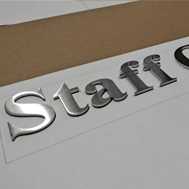 Aço inoxidável Flat Cut Office Sign, prata, logotipo comercial