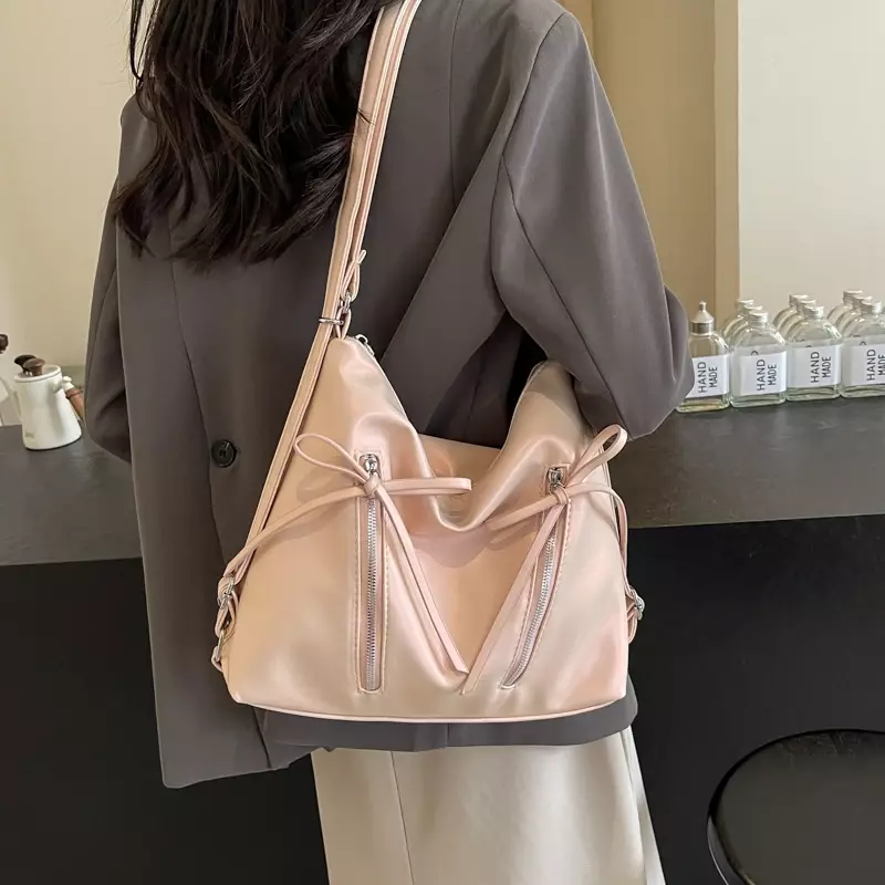 Srebrne mała kokardka torby na ramię ze skóry Pu dla kobiet 2024 letnie modne modne modne torby Crossbody torebki i portmonetki