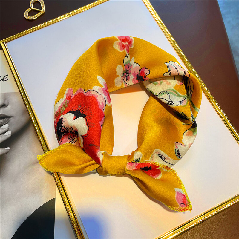 Petit Foulard Carré en Satin Imprimé pour Femme, Bandeau de Cheveux, Foulard de Cou, Bandana à la Mode, Nouvelle Collection 2022
