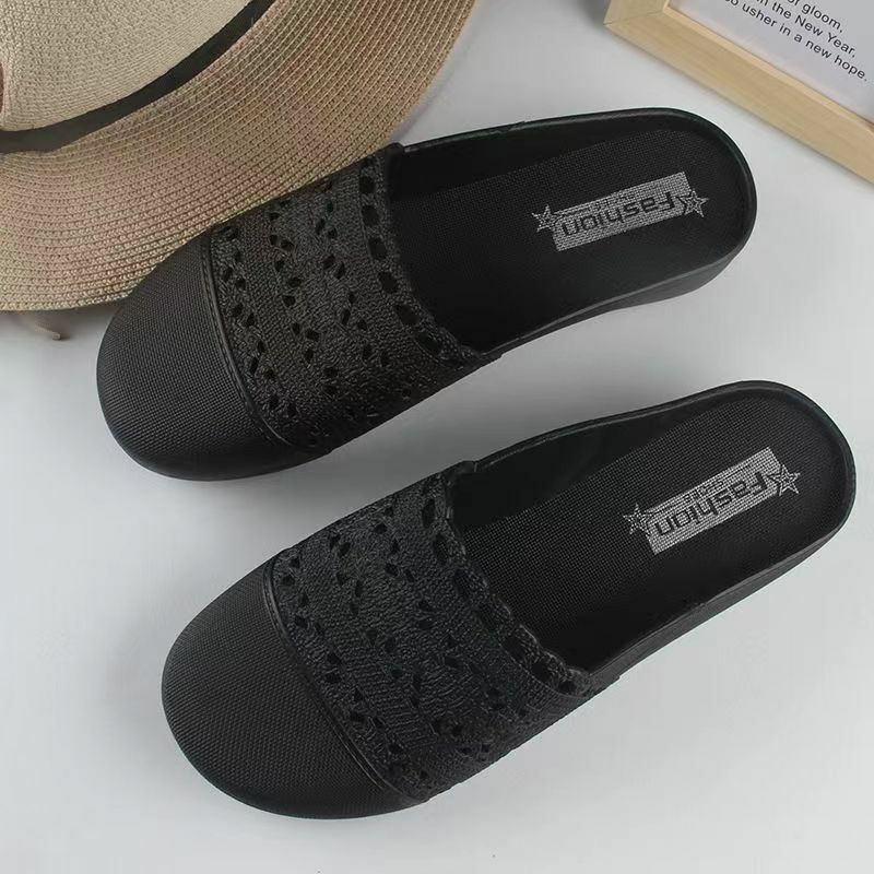 New Women's Summer Baotou Hollow Out Flat Sole Slippers Soft Sole Non Slip Breathable Home Slipper Free Shipping Outdoor Slipper