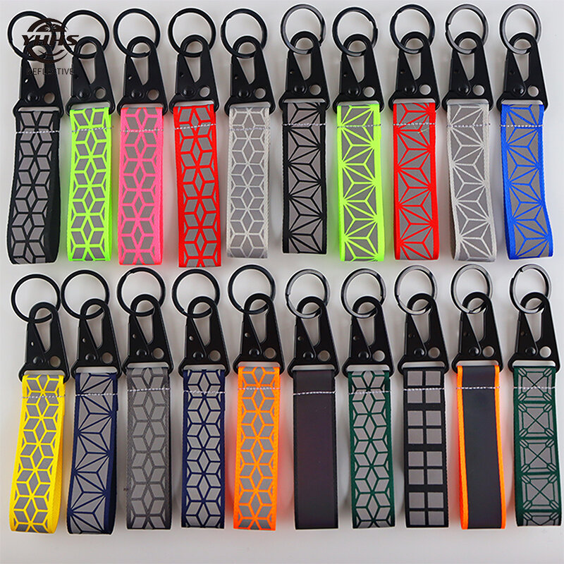 Reflective Keychains High Visibility Reflector Pendant Traffic Safety Marker For Night Cycling Bag Accessories Car Keyrings 10cm