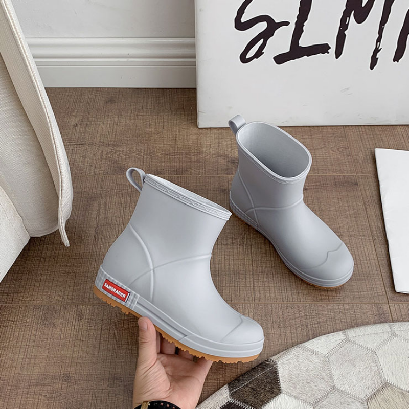Women Ankle Shoes Waterproof Shoes Rubber 2023 New Slip On Female Rainboots Spring Ankle Boot Plus Size 44 Rain Boots