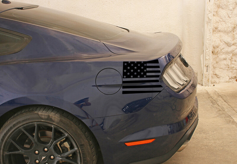 Czarny błotnik tylna boczna PVC naklejka na forda Mustang 2015-2023