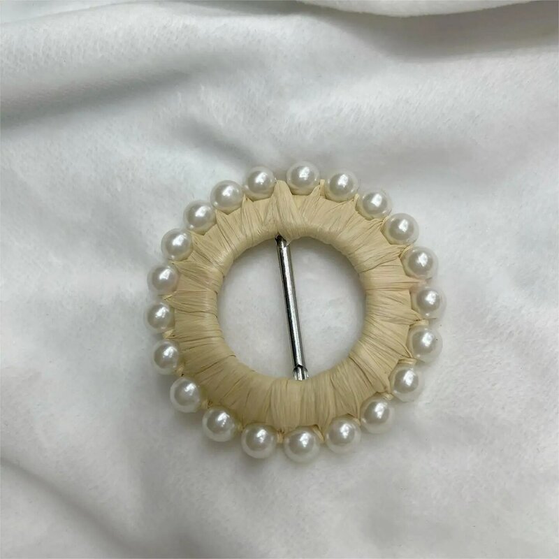 Hebilla de paja tejida a mano para zapatos, cinturón de ropa con perlas, 6 cm, venta directa de fábrica, 2 piezas