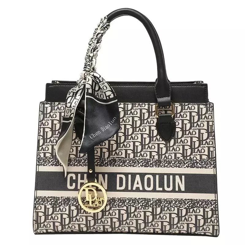 Famous Designer Luxury Brand Embroidery Letter Shoulder Messenger Bag High Quality Women Handbag Large Capacity Casual Totes Bag