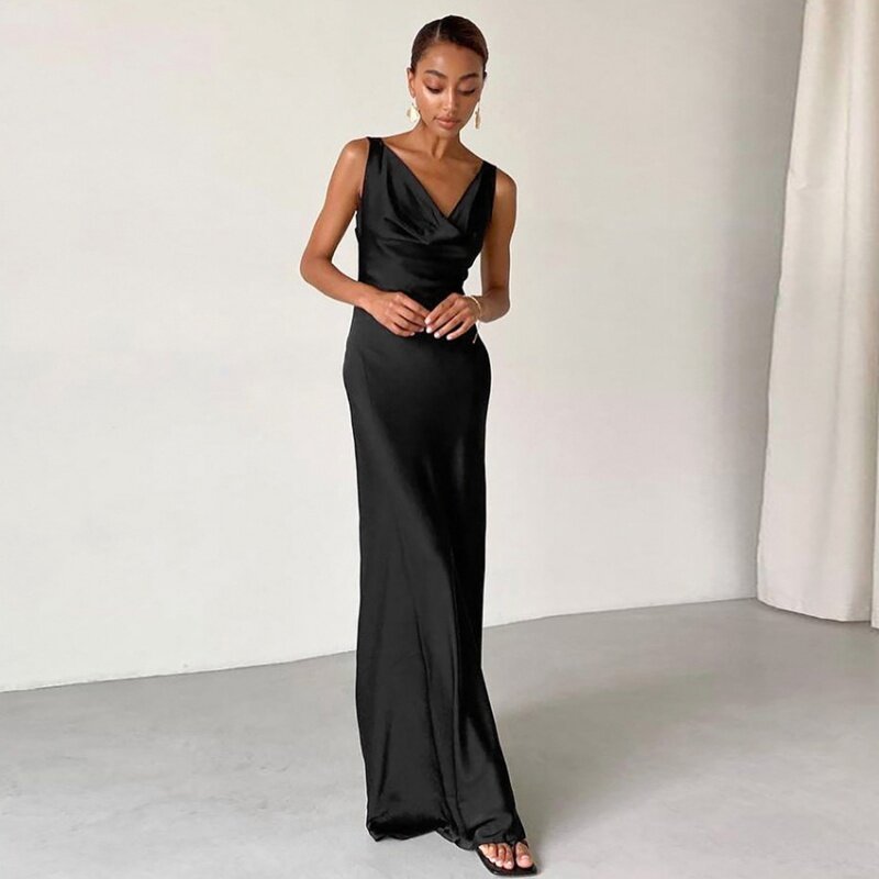 Sommer neues Kleid Eis Seide Kleid elegantes kleines schwarzes Kleid Kleid Innen match sexy rücken freies Kleid yy18