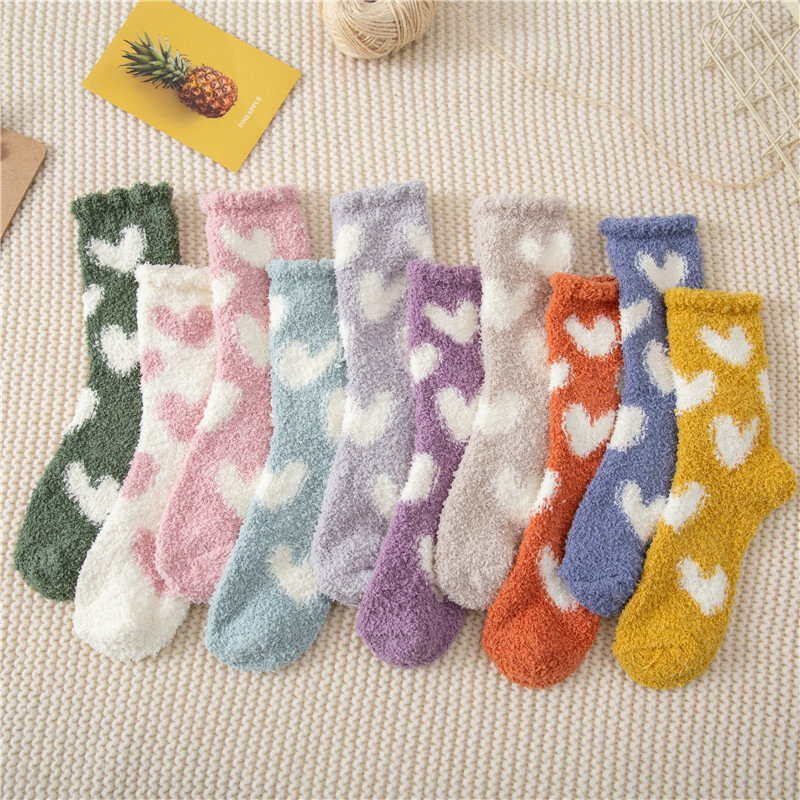 Calcetines gruesos de lana de Coral para mujer, medias de tubo medio cálidas, calcetines de algodón para dormir, calcetines de piso para el hogar, calcetines bonitos para invierno