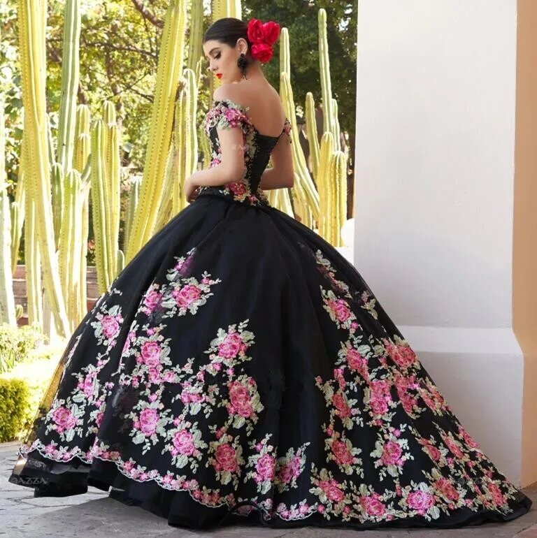 Niebieska księżniczka Quinceanera ubiera suknię balową z ramion aplikacje słodkie 16 sukienek 15 Años meksykańskie