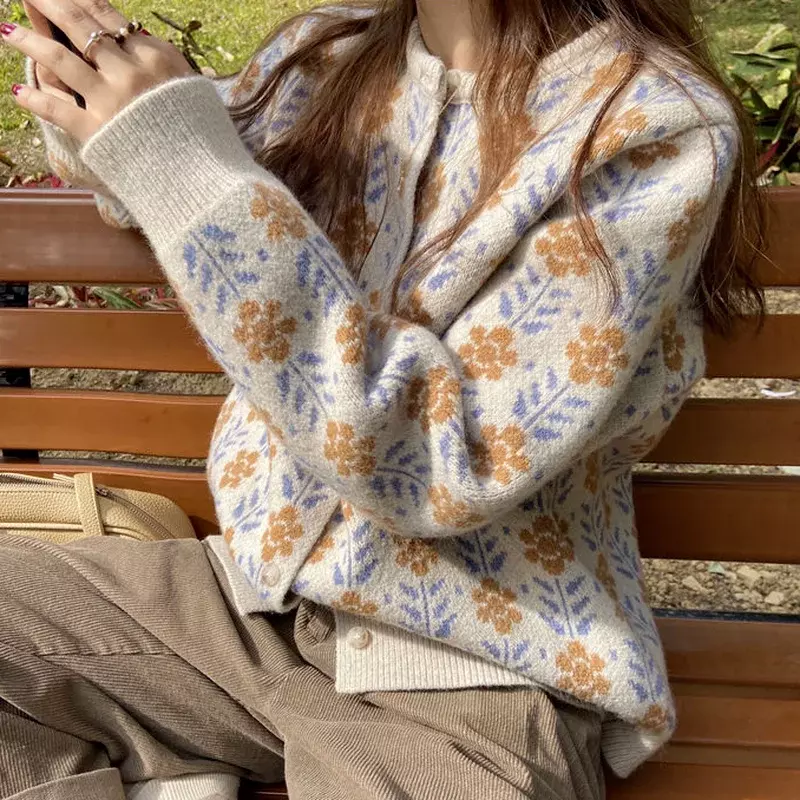 Inverno autunno donna stile Vintage Y2k Prairie Chic fiore manica lunga floreale Harajuku maglione Cottagecore Cardigan lavorato a maglia marrone