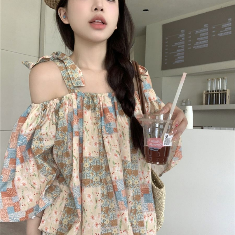 Sweet Floral Loose T Shirts Summer New Off Shoulder Lacing Short Sleeve Printing Hollow Out Tops Vintage Fashion Women Clothing