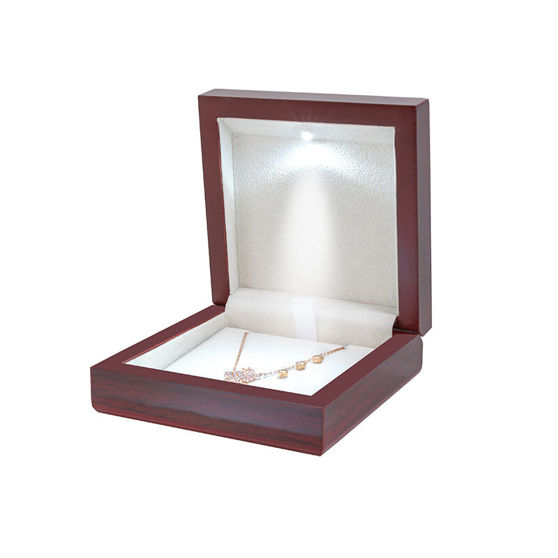 Wooden Jewelry Box with LED Lamp Wine Red Clover Bracelet Earring Necklace Box Wedding Ring Display Storage Ritzy Packaging Box