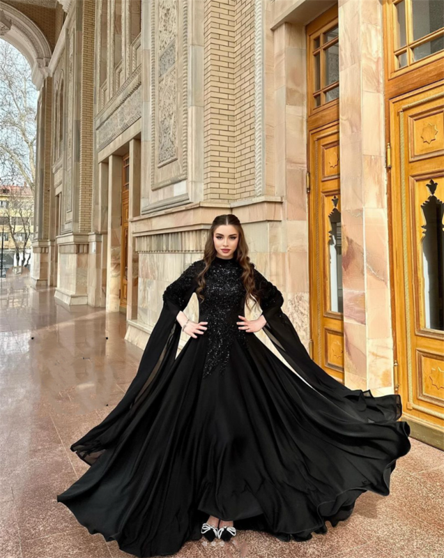 女性のためのきらびやかなビーズが付いた豪華なイブニングドレス,エレガントなパーティーのための黒の色,2020
