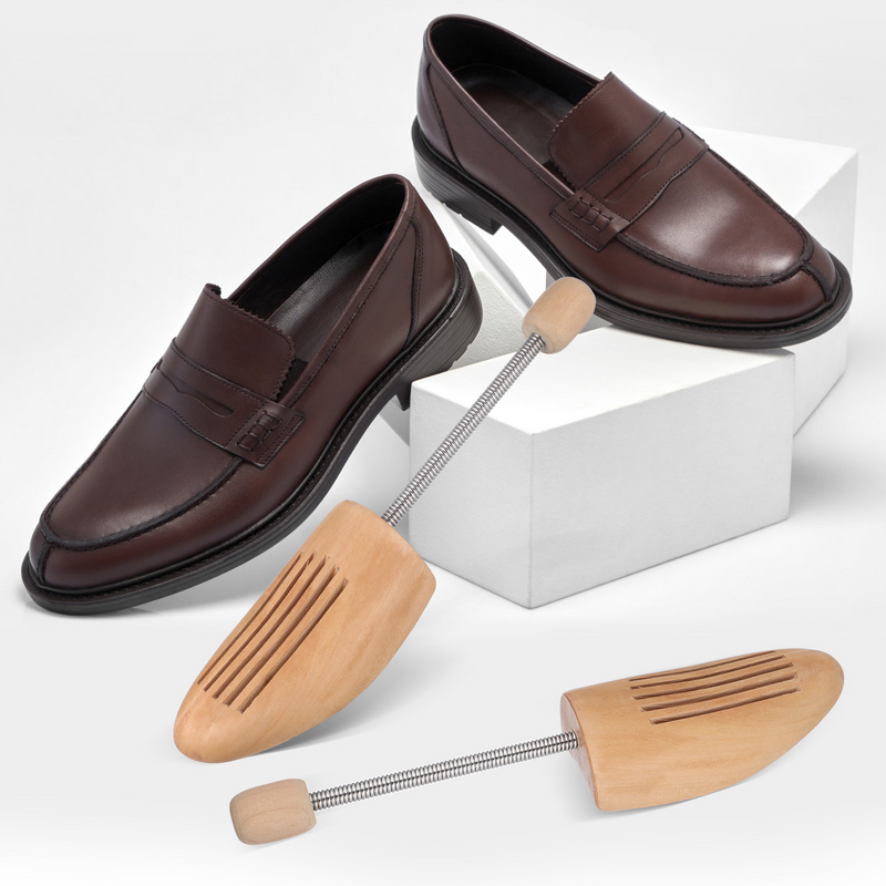 男性用の木製の靴,男性用の伸縮性のある靴型