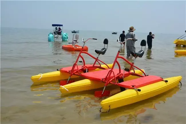 Pedal de agua para 3 pasajeros, bicicleta acuática, en venta