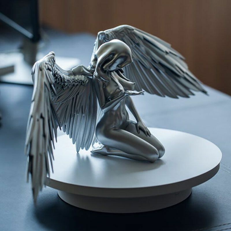 Resin Art Angel Female Wings Kneeling Cloak Hat Angel Figurine Collectible Anime Ornaments Kneeling Statue Home Decor Desktop