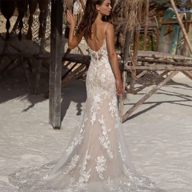 Gaun pernikahan putri duyung tali Spaghetti applique renda cantik gaun pengantin kain Tule kereta lapangan tanpa punggung kancing 2024 untuk wanita