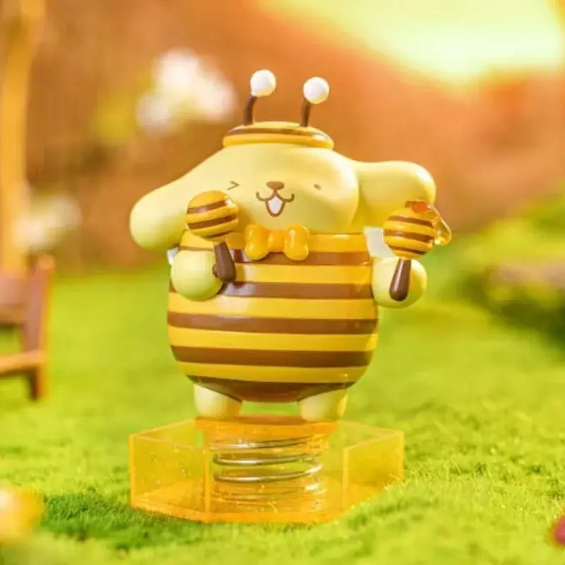 مربع أعمى سلسلة حفلات النحل سانريو ، mylody Kuromi Cinnamoroll Pom شخصية أنيمي ، تمثال كاواي ، هدية الديكور