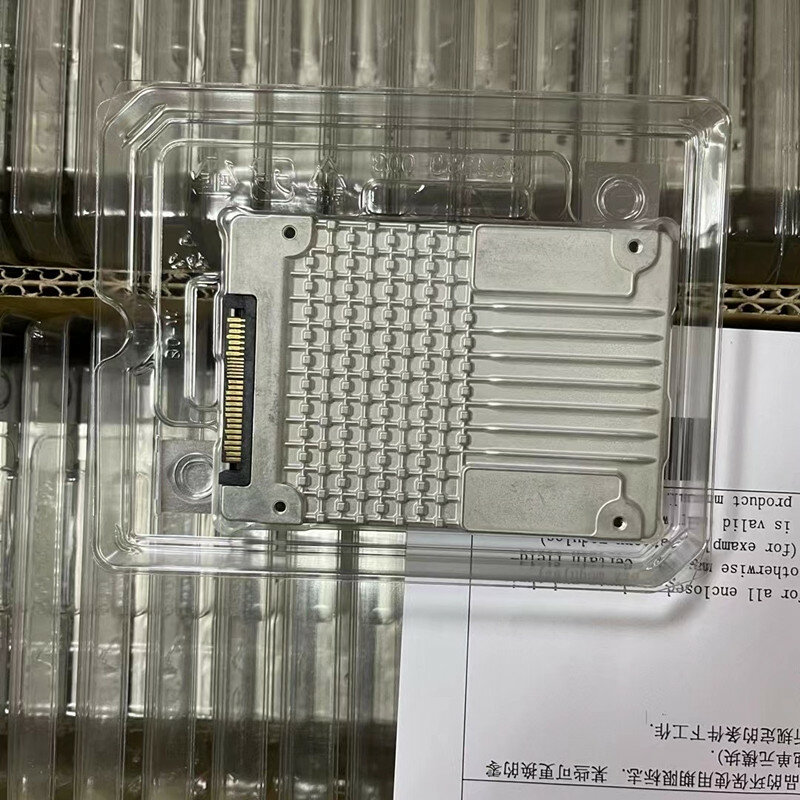 인텔 SSD P5500 P5520 3.84T U2 PCIE4.0 엔터프라이즈 SSD 정품
