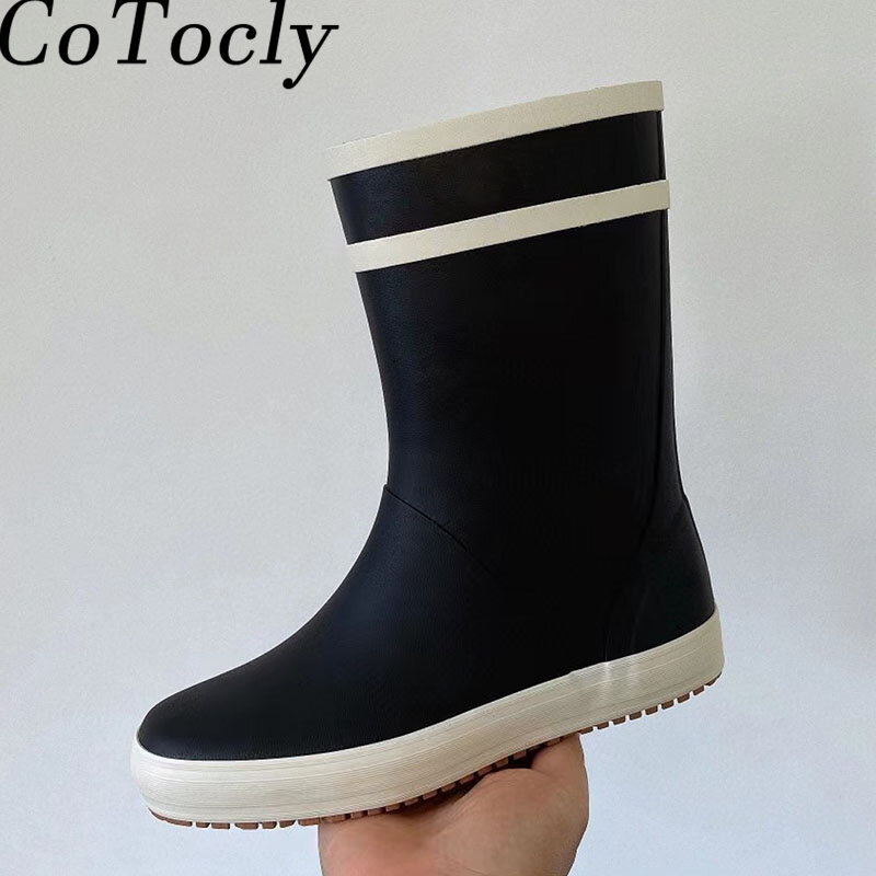 รองเท้าบูทยางกันน้ำสีดำสำหรับผู้หญิง sepatu BOOT pendek ปลายเท้ากลมรองเท้าบูทกันฝนผู้หญิงเรียบใหม่สำหรับฤดูใบไม้ร่วง