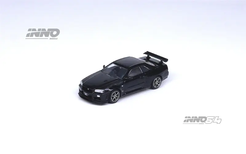 INNO 1:64 SKYLINE GT-R (R34) V-SPEC II, modelo de coche negro fundido a presión