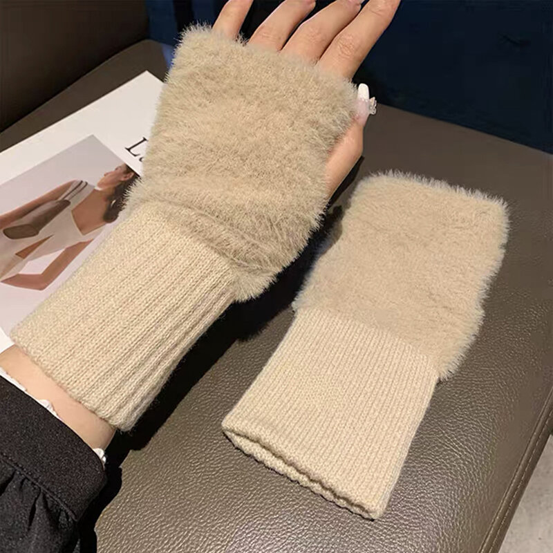 H. AIK S sarung tangan lembut bulu Mink musim dingin sarung tangan tanpa jari hangat Solid wanita sarung tangan rajut mewah putih