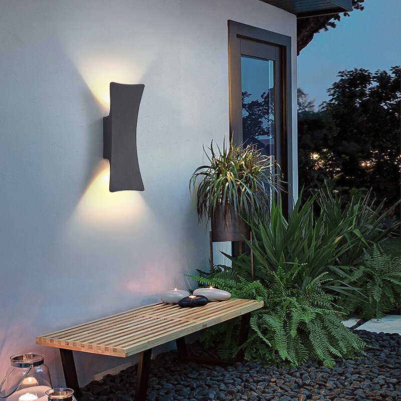 Lampada da parete a LED per interni ed esterni IP65 impermeabile bianco/nero moderna e minimalista in alluminio luce per la casa portico luce da giardino AC85-265V