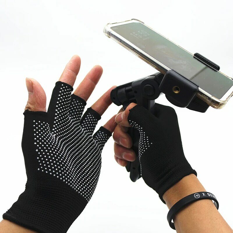 1 Pair Of Half Finger Breathable Riding Cycling MTB Hiking Fitness Knitted Antiskid Gloves