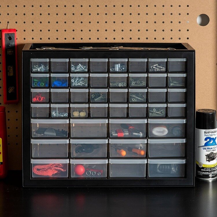 IRIS USA armadio impilabile a 44 cassetti per artigianato di parti Hardware, 19.5 pollici W x 7 pollici D x 15.5 pollici, nero-mattone piccolo