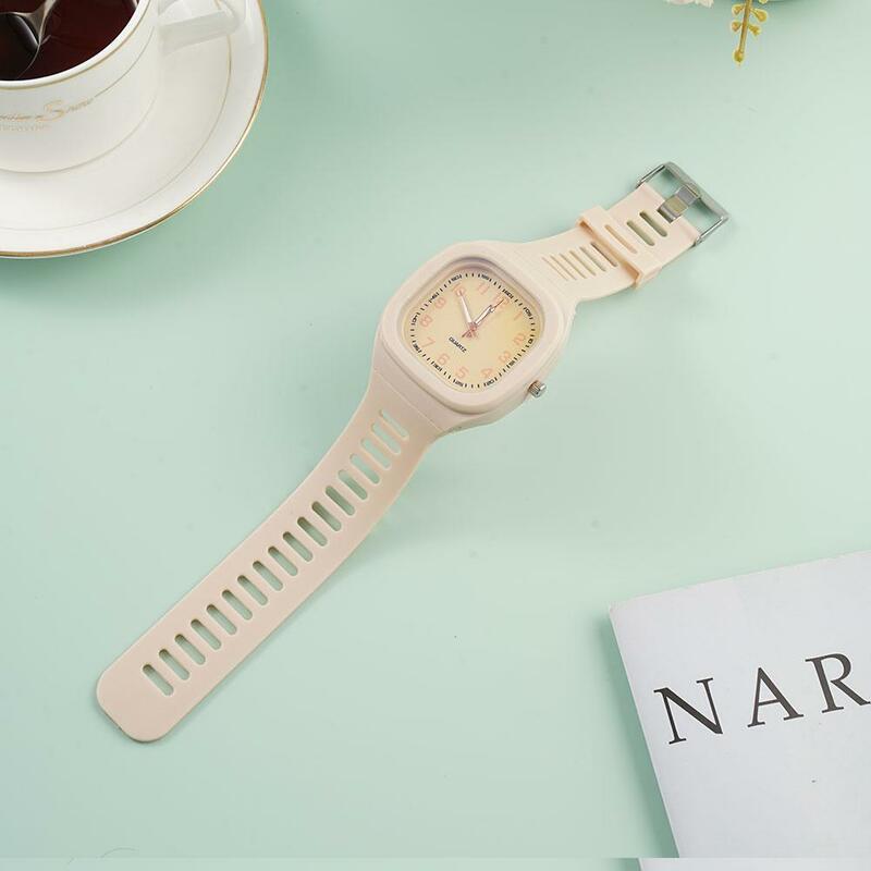 Summer Macaron Candy Colors Watch Ladies INS Square Student PU Leather Simple Wristwatch Quartz Trendy Clock Watch Couples X8X8
