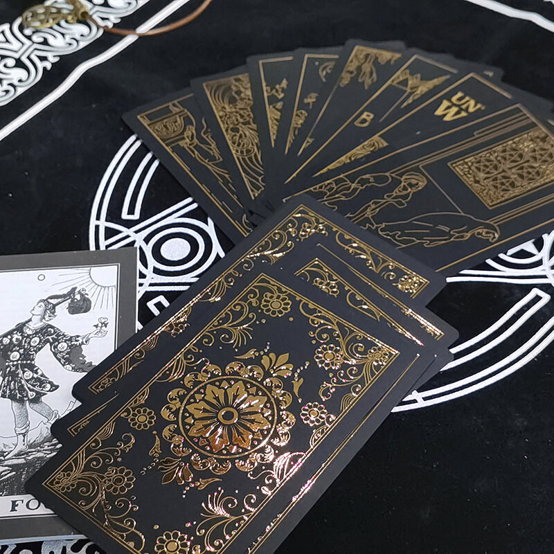 Foil Emas Astrologi Tarot 12*7Cm Hot Stamping PVC Tahan Air dan Tahan Aus Set Kotak Hadiah Papan Catur Kartu Permainan Astrologi
