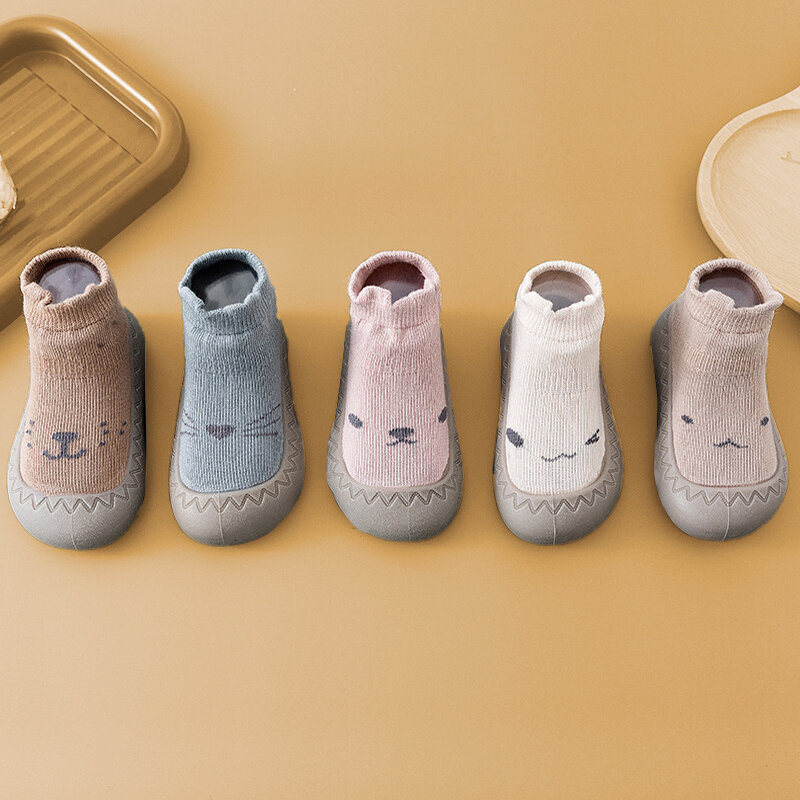 Chaussures unisexe antidérapantes premiers pas à enfiler pour bambins, pantoufles pour bébés, semelle en caoutchouc souple, dessus chaussette