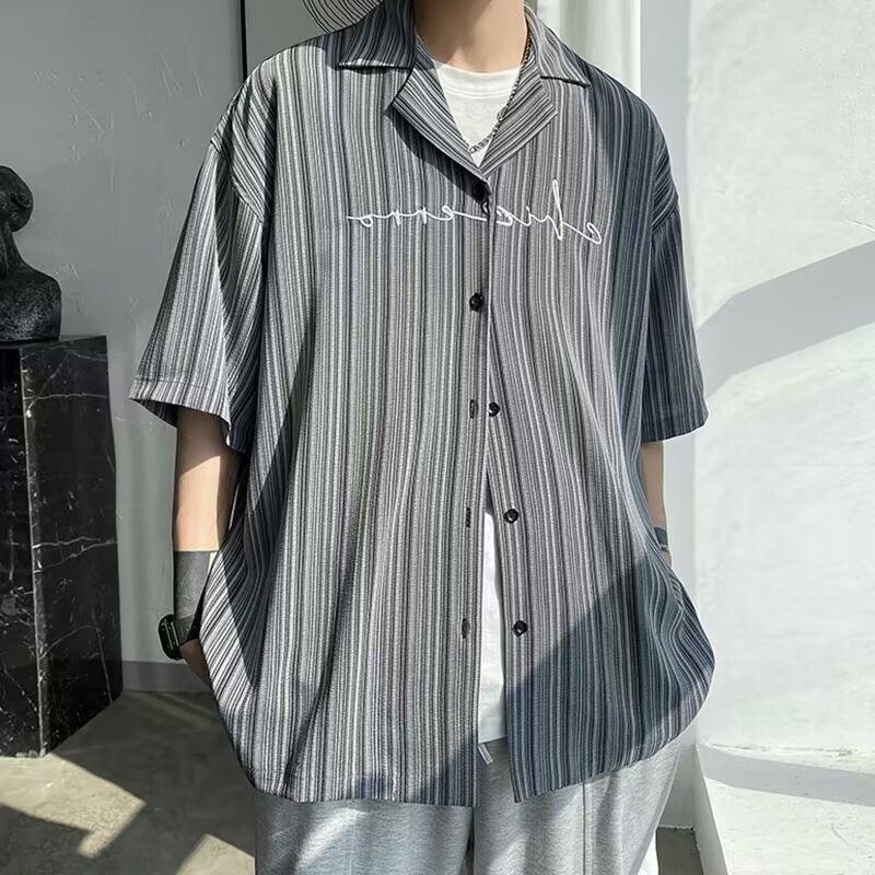 Camisa masculina de seda gelo estampada manga curta, estilo coreano bonito da moda, bordada solta, gola cubana, casaco masculino, verão