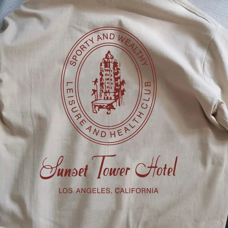 Camiseta casual de verão feminina, estilo vintage americano, Sunset Tower, impressão de hotel, camisetas gráficas, cáqui, manga curta, tops 100% algodão
