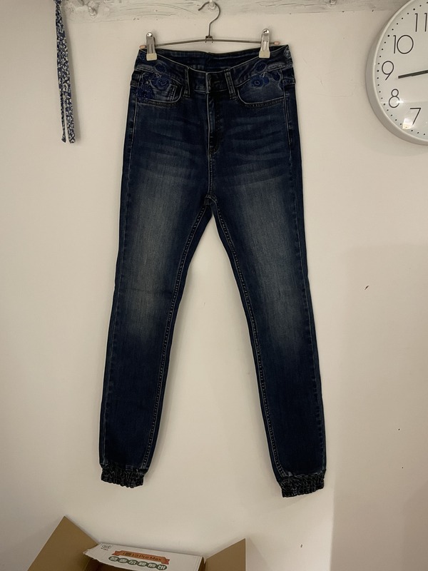 Foreign trade original order Spanish new product fashion, embroidered printing, women's casual jeans